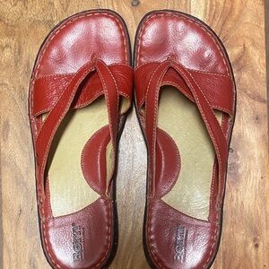 Born Women's Red Leather Sandals size 9